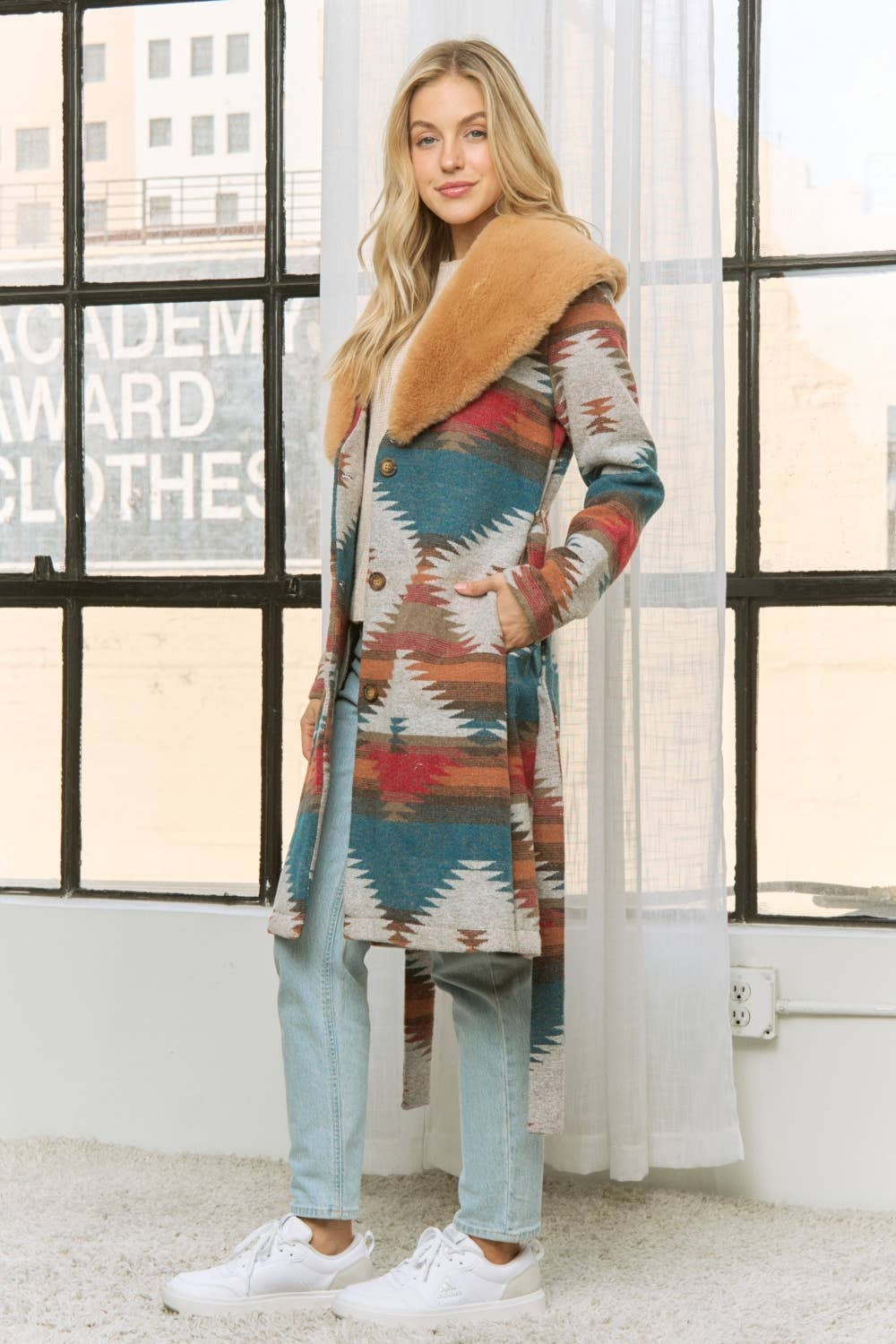 AZTEC JACKET SHACKET WITH CONTRAST FUR SHOWL COLLA: Navy / S-M-L(2-2-2)