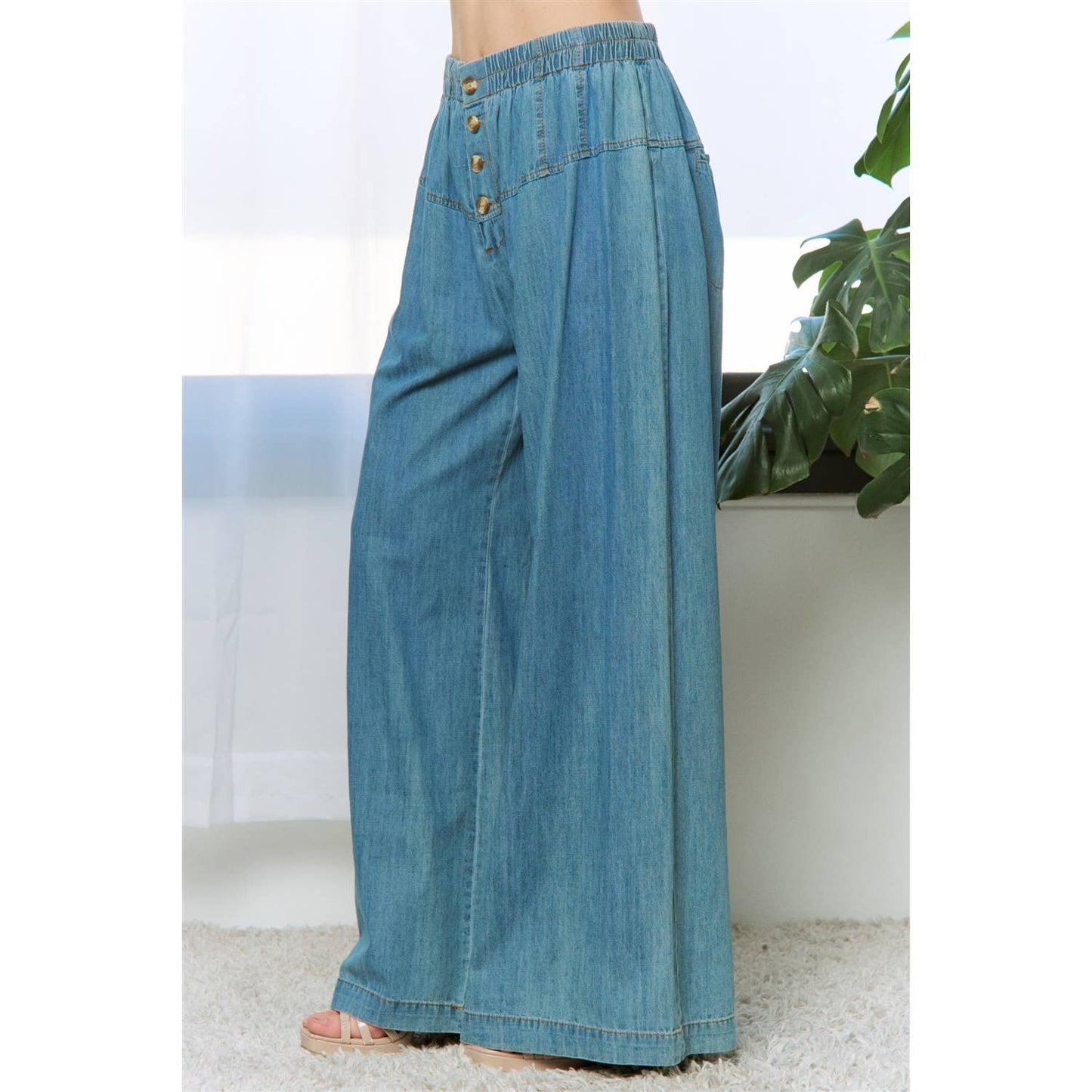 HIGH RISE BUTTON FRONT WIDE LEG PANTS: Medium Denim / S-M-L(2-2-2)