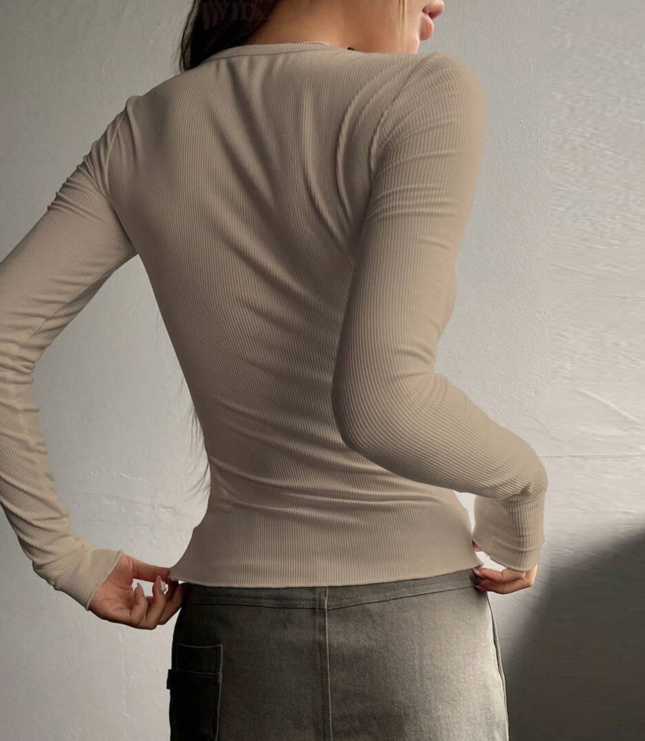 Single-Breasted Crewneck Long-Sleeved T-Shirt: Black / XL