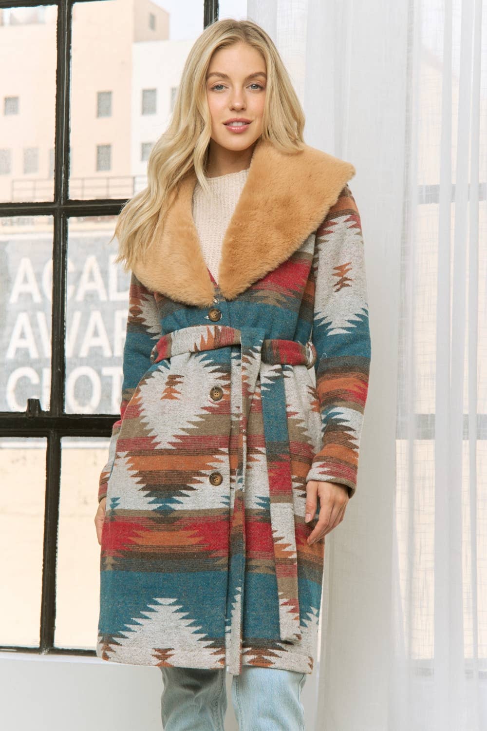 AZTEC JACKET SHACKET WITH CONTRAST FUR SHOWL COLLA: Navy / S-M-L(2-2-2)
