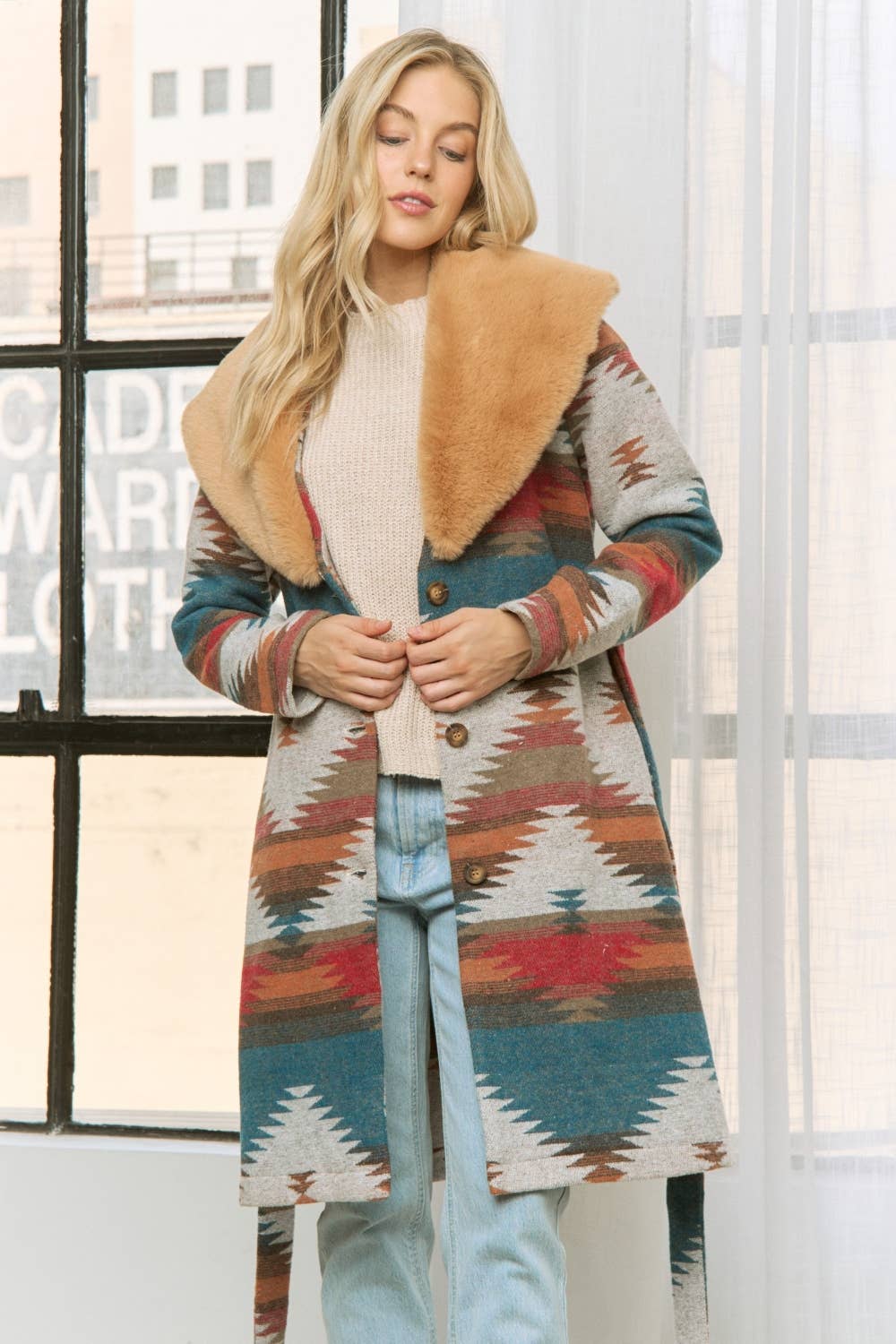 AZTEC JACKET SHACKET WITH CONTRAST FUR SHOWL COLLA: Navy / S-M-L(2-2-2)