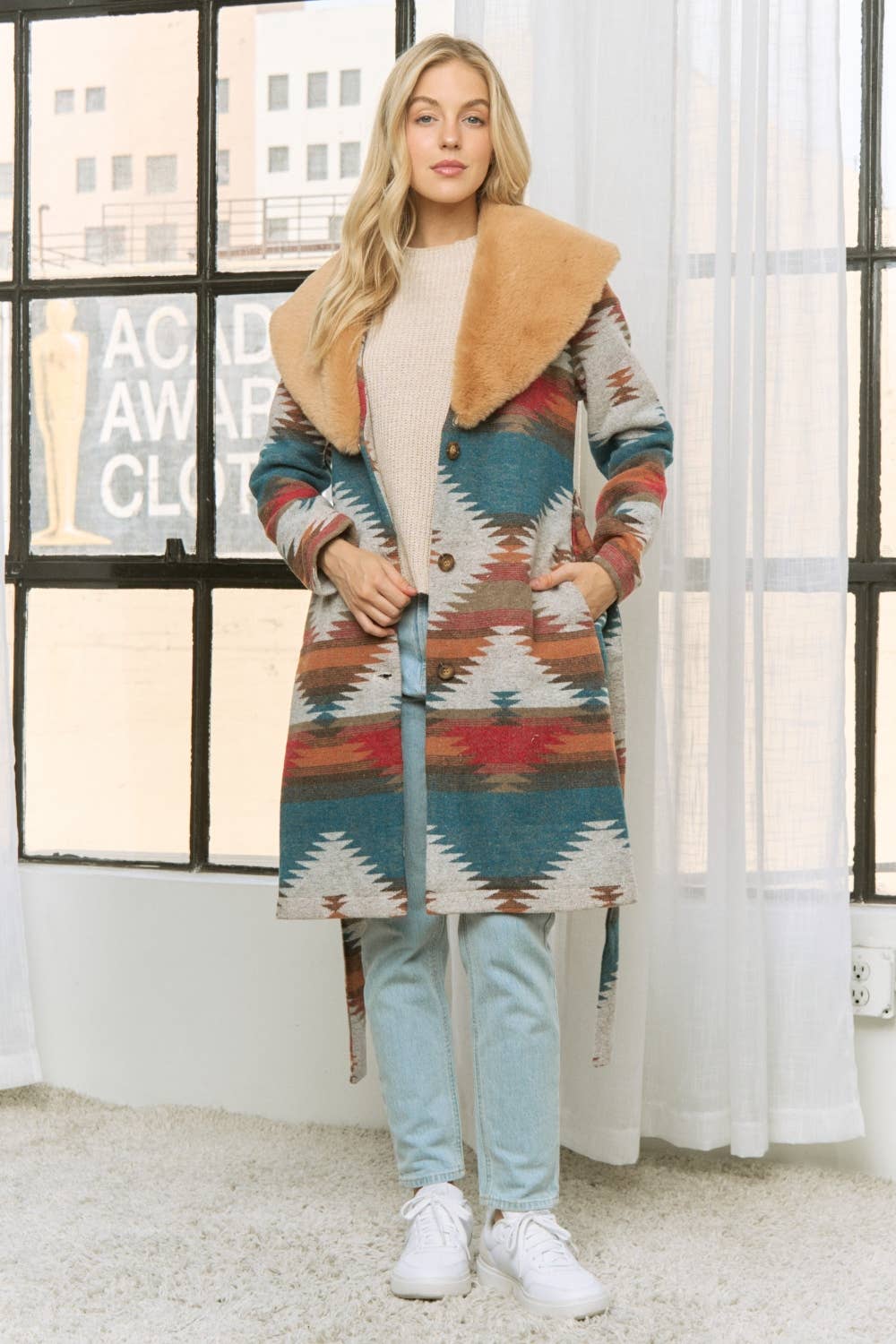 AZTEC JACKET SHACKET WITH CONTRAST FUR SHOWL COLLA: Navy / S-M-L(2-2-2)