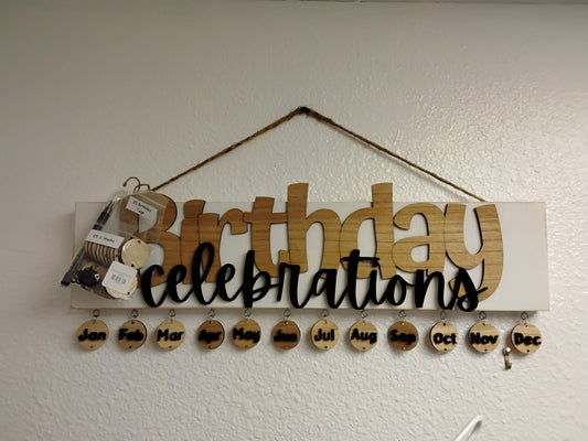 Birthday tracking sign